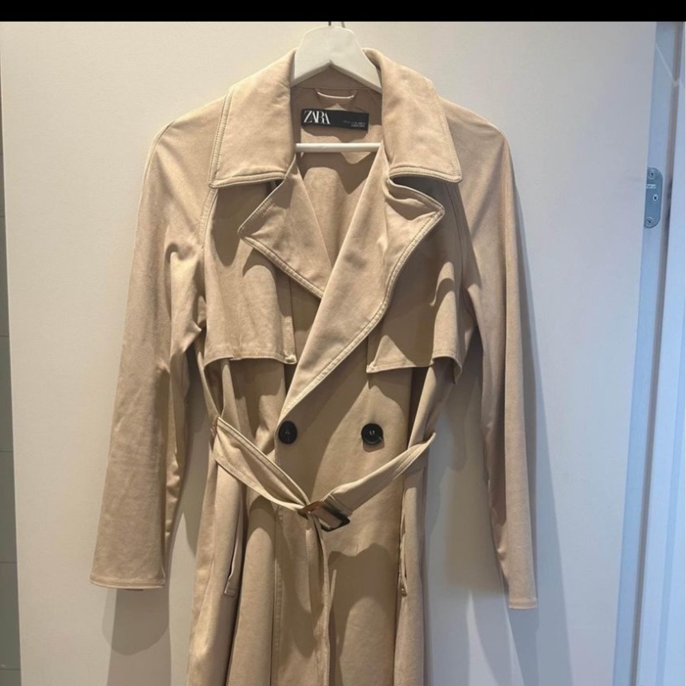 Zara Trench coat beige size small